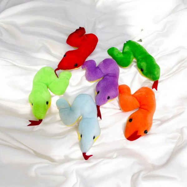 Магніт мʼякий Змія Упаковка 24шт. Довжина 9см.