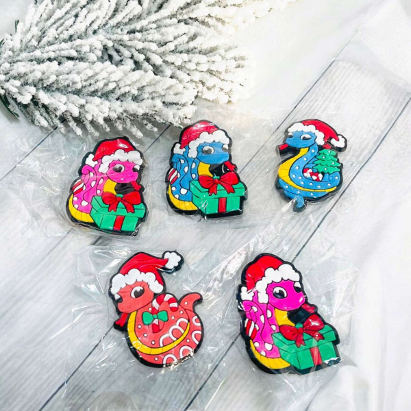 Символ року Магніт. Висота 5см Упаковка 50шт.